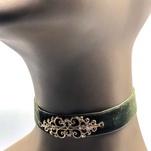 Velvet Choker